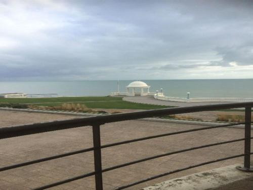B&B The Little Garth Bexhill-on-Sea Eksteriør billede